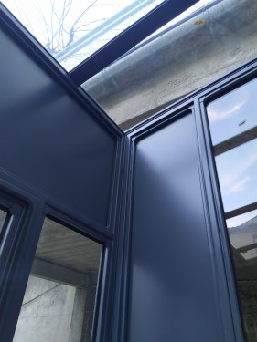 Verrière extérieure sas d'entrée /  Double porte battante / Finition thermolaquée