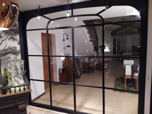 Verrière style art déco en cintre / Double porte battante / Finition thermolaquée