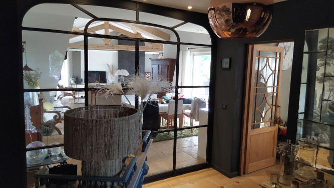 Verrière style art déco en cintre / Double porte battante / Finition thermolaquée