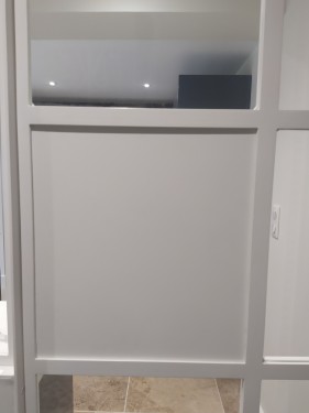Verrière type carreaux décalés / Porte battante charnières va-et-vient / Finition thermolaquée