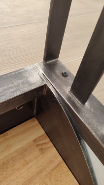 Escalier fer bois quart tournant / Limons latéraux courbés / Finition fer brut patiné